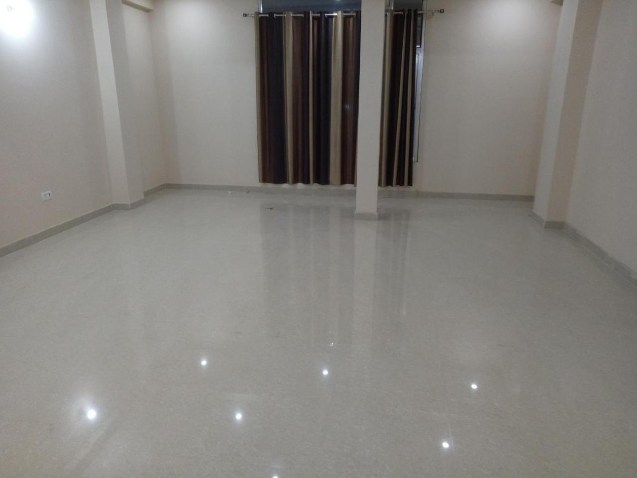 Hotel Ganga Vilas Colonelganj Экстерьер фото